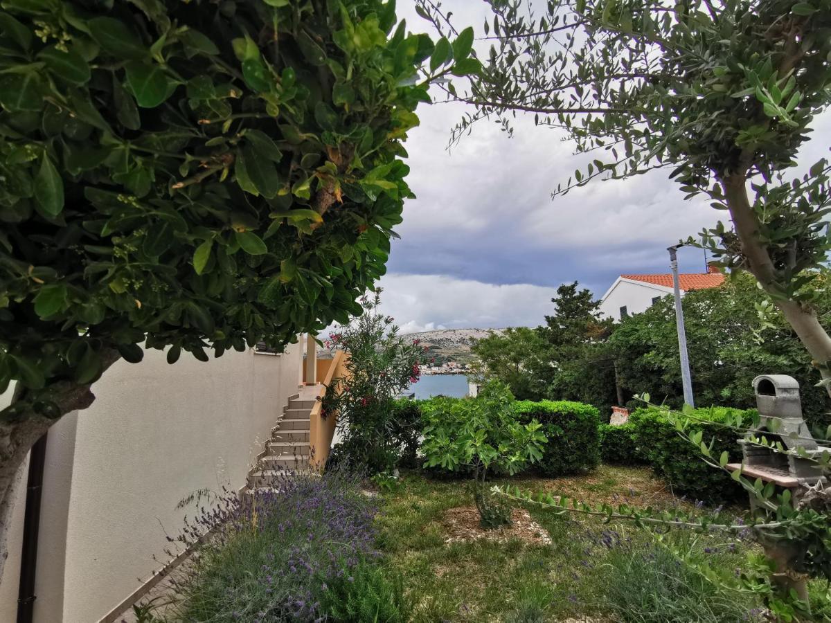 Apartments Lucia Pag Town Luaran gambar