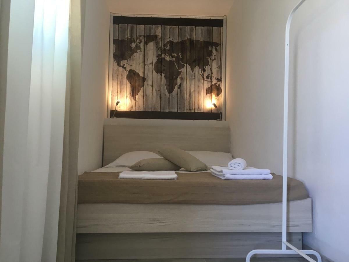 Apartments Lucia Pag Town Luaran gambar